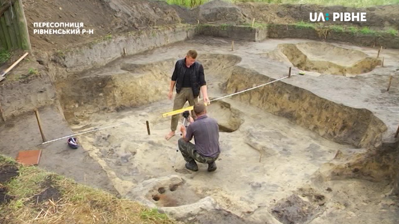 Археологи завершили сезон у Пересопниці: розкопки тривали місяць (ФОТО, ВІДЕО)