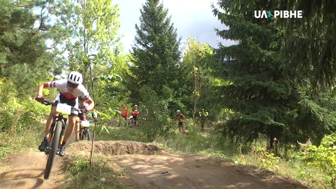 У Рівному триває чемпіонат України з велосипедного спорту – маунтенбайку (ВІДЕО) 